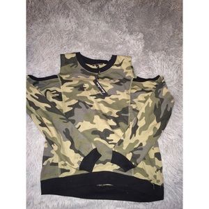 Cold shoulder army sweater